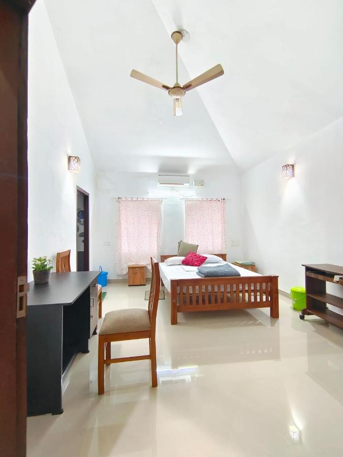 White Sands Homestay Turavūr Exterior foto
