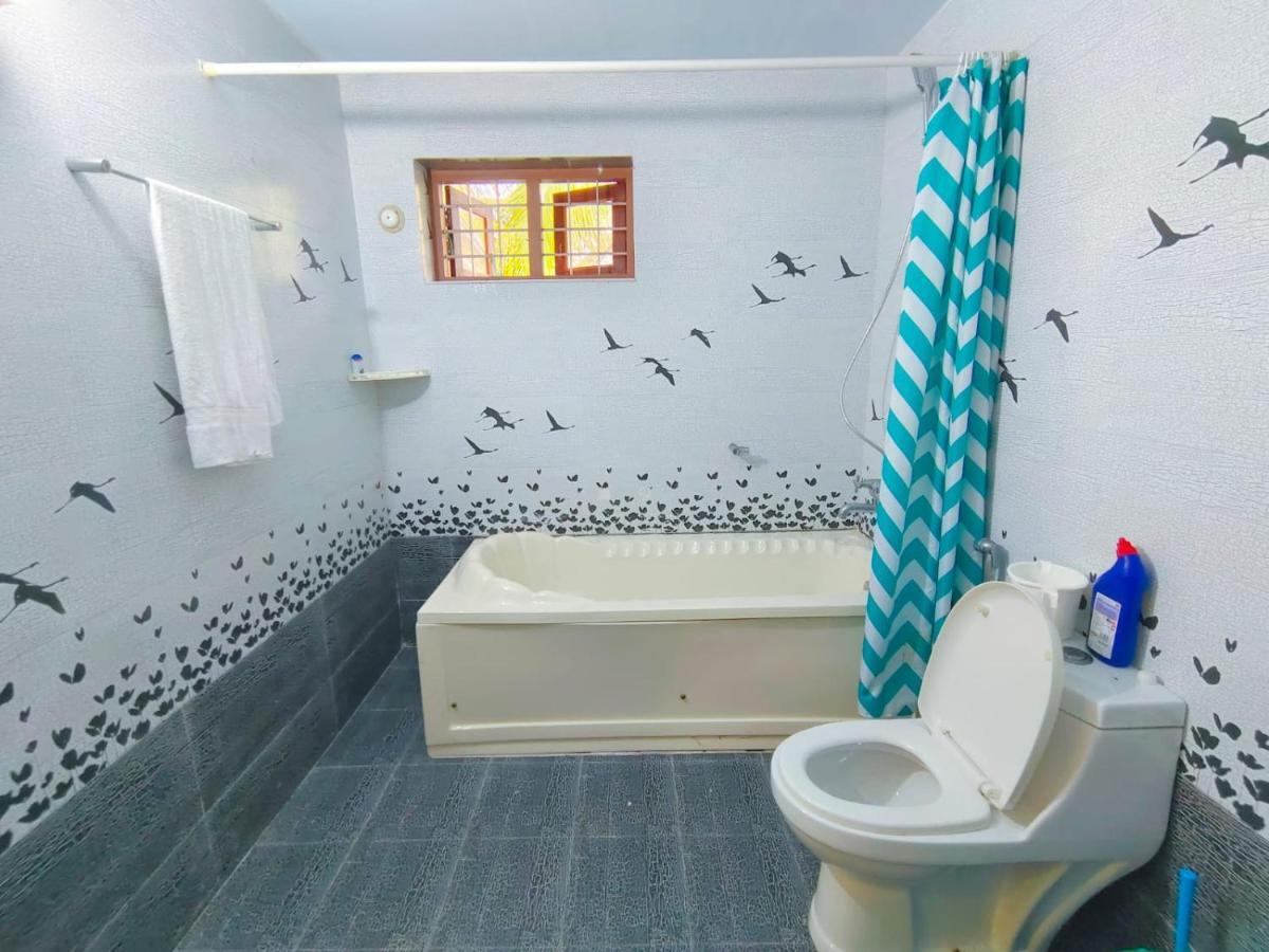 White Sands Homestay Turavūr Exterior foto